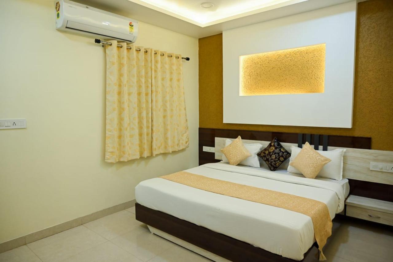 Hotel Golden Bliss بوبال المظهر الخارجي الصورة