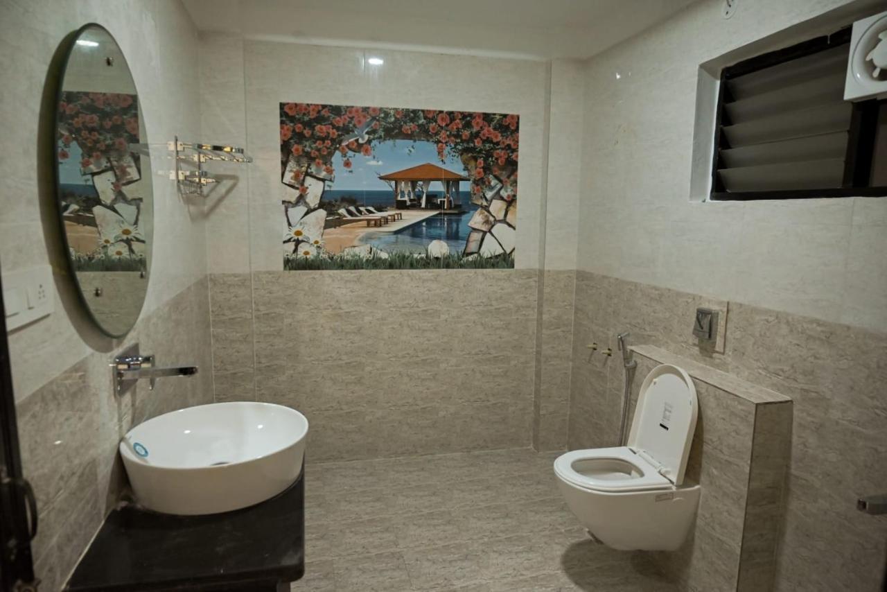 Hotel Golden Bliss بوبال المظهر الخارجي الصورة