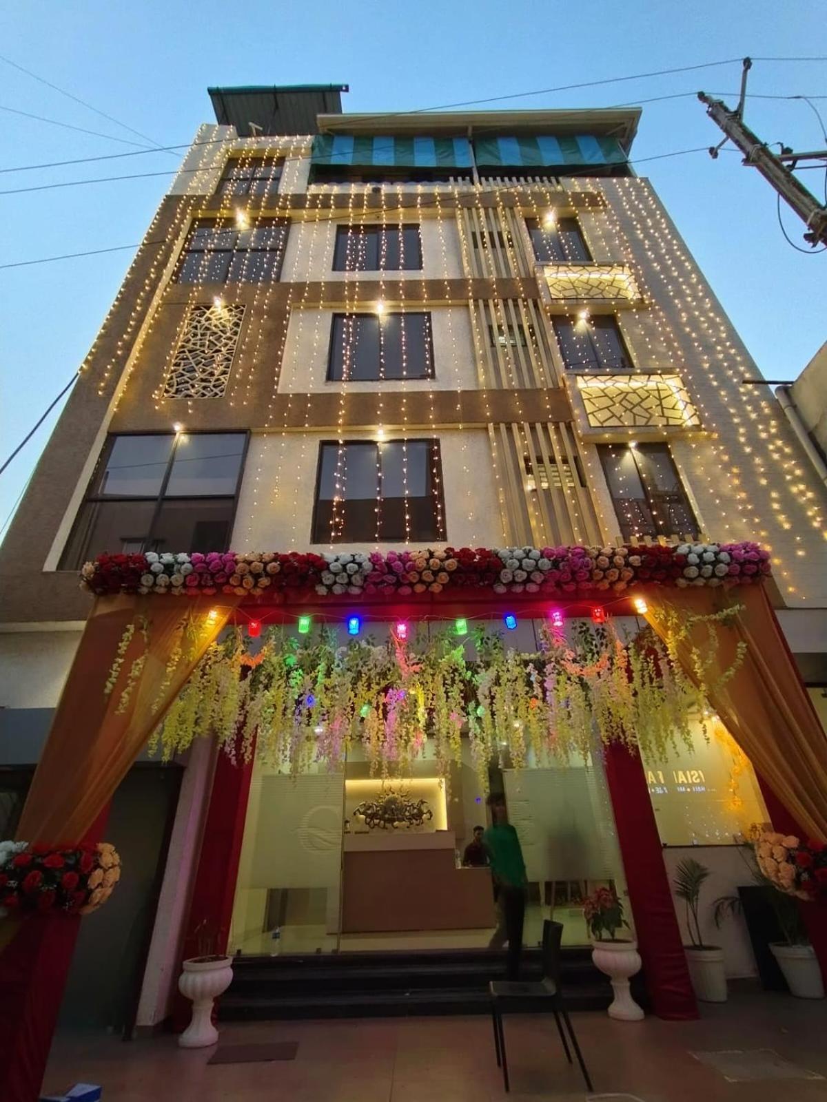 Hotel Golden Bliss بوبال المظهر الخارجي الصورة